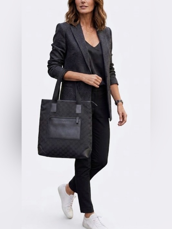 Gucci Handbags - Vintage Gucci Tom Ford Era GG Canvas Tote